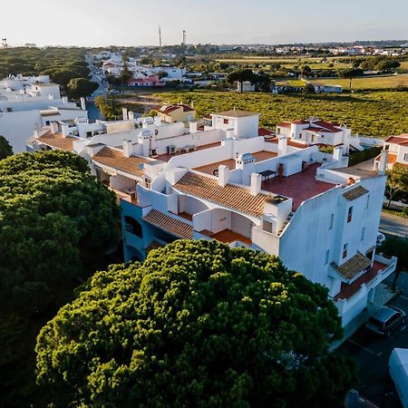 Casa Falesia T2 - Garden View - 5 Min From The Beach - Wifi Olhos de Agua  Extérieur photo